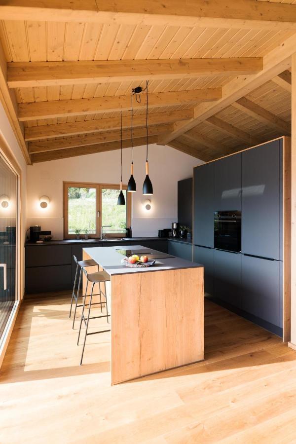 Chalet Seeblick Мильстат Экстерьер фото